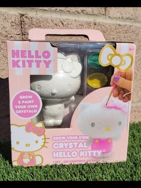 Hello Kitty Crystal Grow & Paint Kit - Pink, White, Yellow, Green